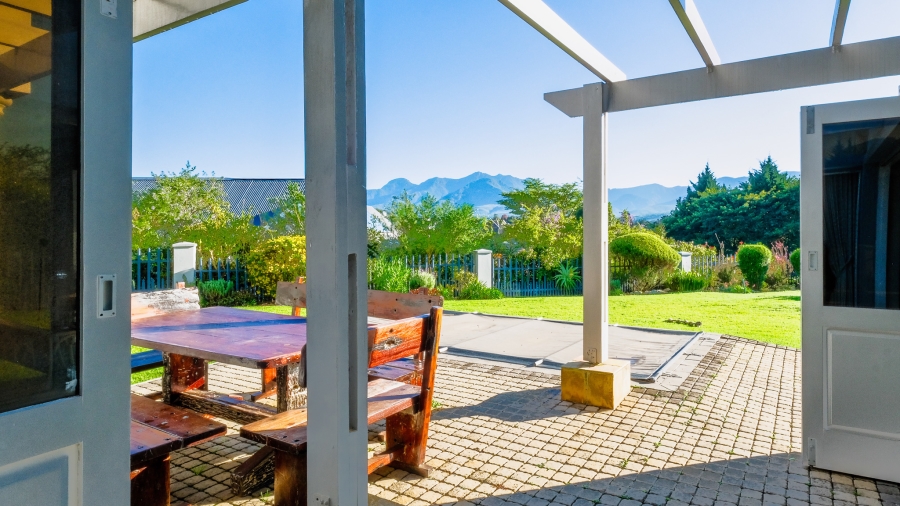 4 Bedroom Property for Sale in Kingswood Golf Estate Western Cape